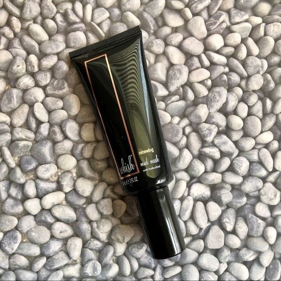 Whish Renewing Deep Clean Mud Mask - Picture 1 of 4